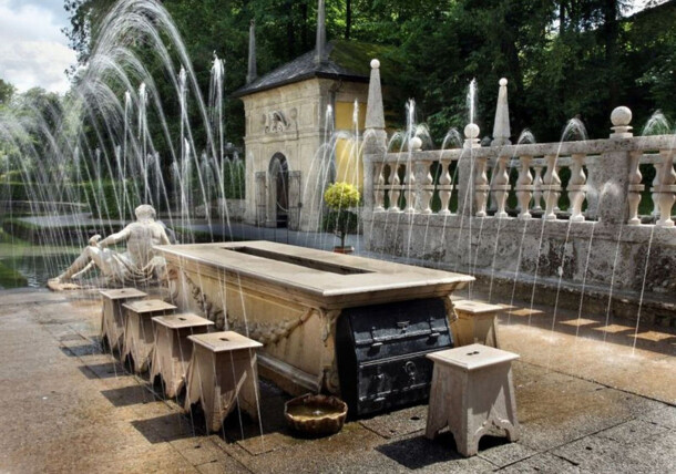     Princely table, trick fountains Hellbrunn Palace / Hellbrunn Palace